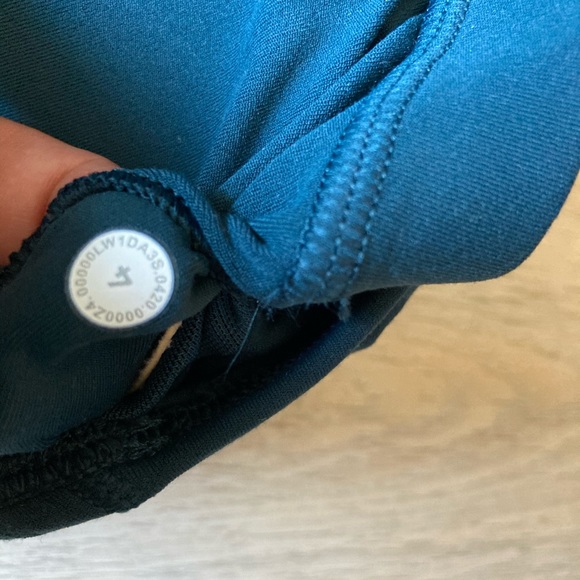 Lululemon NWT align tank 4 submarine - Picture 5 of 5